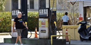 Cada vez es más difícil conseguir combustible en Cuba.