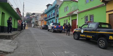 PNC efectúa allanamientos. / Foto: PNC