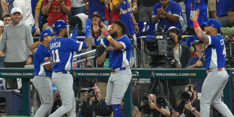Venezuela derrota a Estados Unidos para proclamarse campeón del Clásico Mundial de Béisbol 2026