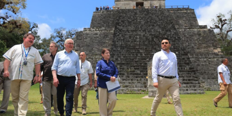 Presidente de Alemania concluye su visita oficial en el Parque Nacional Tikal