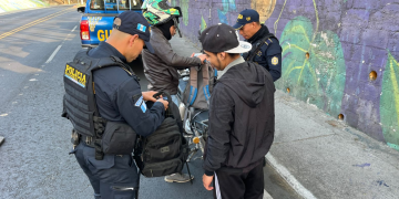 Operativos en el bulevar Jardines de la Asunción, zona 5. / PNC.