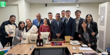 Durante el encuentro participaron el presidente y director ejecutivo (CEO) del aeropuerto, Fan Hsiao-lun, junto a su equipo técnico. / Foto: CIV