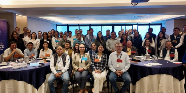 Realizan taller sobre desarrollo económico local