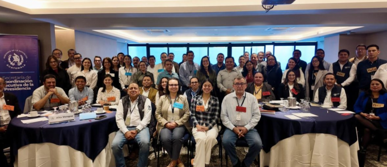 Realizan taller sobre desarrollo económico local