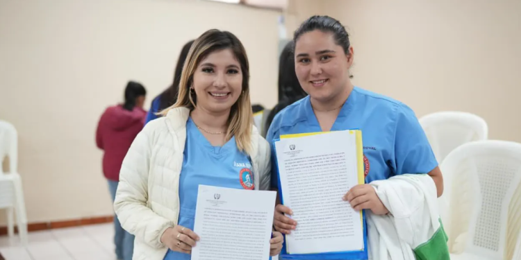 // Ministerio de Salud contempla la firma de 919 contratos con estudiantes del Ejercicio Profesional Supervisado. (Foto: MSPAS)