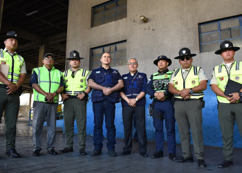 DGT refuerza controles al transporte extraurbano para garantizar seguridad de usuarios. (Foto: CIV)