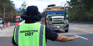Instituciones de tránsito ejecutan operativos en carretera durante la Semana Santa./Foto: DGT.