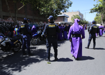 Como parte de las acciones para garantizar la seguridad ciudadana, la PNC también implementó su plan de seguridad de Semana Santa. / Foto: Mingob.