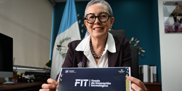 viceministra de Desarrollo de la Micro, Pequeña y Mediana Empresa, Elizabeth Ugalde Miranda