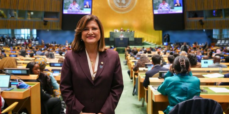 Vicepresidenta comparte el trabajo del Gobierno de Guatemala en la defensa del derecho de las mujeres y la prevención de futuros abusos. (Foto: Vicepresidencia)