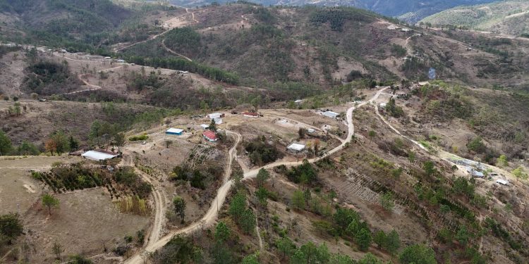 Inauguran proyecto de electrificación en caserío Guacachipol, aldea Concepcion La Cal, en el municipio de Malacatancito. (Foto: INDE)