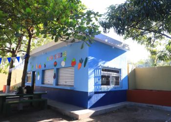 Mineduc y Grupo AG inauguran cocina escolar que beneficiará a más de 500 estudiantes en Masagua, Escuintla. (Foto: Mineduc)