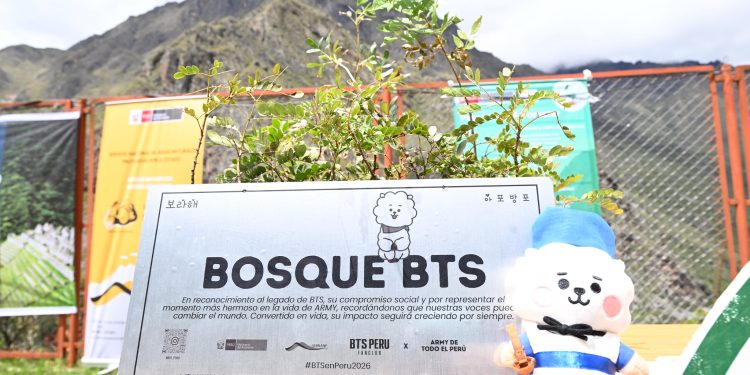 La intención de mejorar la imagen del país previo a la llegada de BTS propulsó una campaña de reforestación. / Foto: Minam.