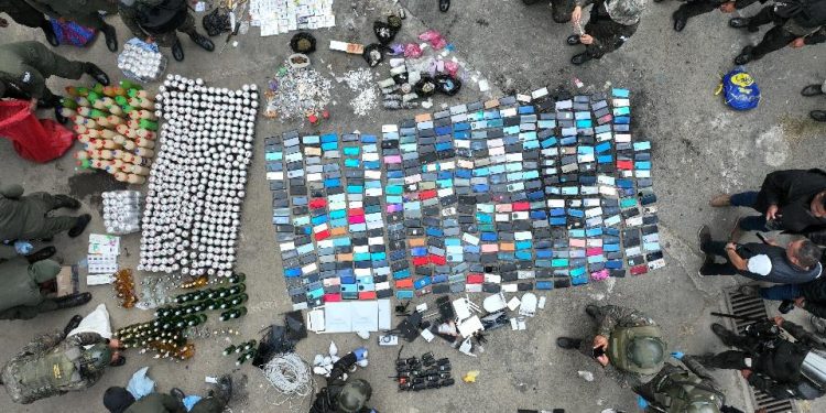 Objetos localizados en requisa de Pavón. Foto: SP