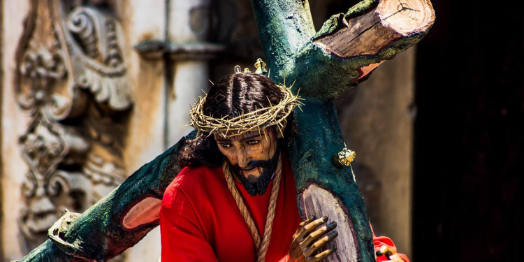 Semana Santa 2026: Qué procesiones saldrán hoy Miércoles Santo