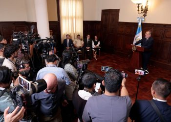 El presidente Bernardo Arévalo anuncia la prórroga del estado de prevención por otros 15 días.