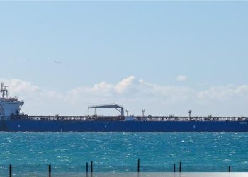 Petrolero ruso llega a Cunba con unas 100 mil toneladas de carburantes.