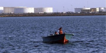 La Agencia Internacional de Energía asegura que aún hay reservas de petróleo disponibles y liberarán más si fuera necesario.