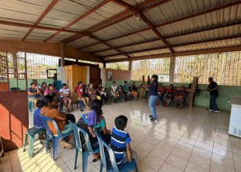 Impulsan en Champerico procesos de formación familiar para la prevención y el desarrollo comunitario