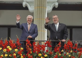 Ambos presidentes resaltaron la buena relación bilateral y los esfuerzos por continuar creciendo conjuntamente. / Foto: Gilber García.