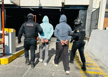 Capturas durante allanamientos, por secuestros. / Fotos: PNC.