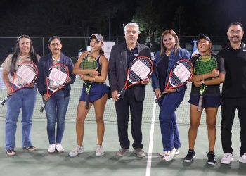 Inauguran canchas de tenis en el Campo Marte./Foto: MCD.