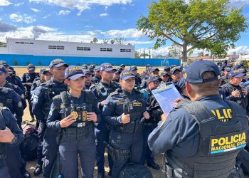 PNC despliega equipo policial para seguridad en playas y procesiones. (Foto: PNC)