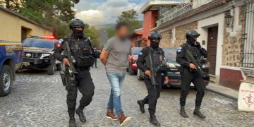 SGAIA detiene a extraditable número 21 en Antigua Guatemala