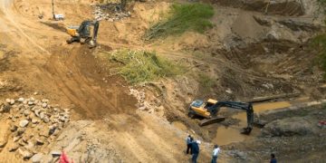 Covial refuerza acciones en zona de hundimiento en San Felipe, Retalhuleu