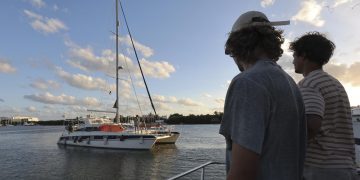 Embarcación 'Tiger Moth', que zarpó desde México con ayuda humanitaria hacia Cuba. / Foto: EFE.