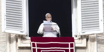 El papa denuncia el conflicto atroz en Oriente Medio y pide caminos de reconciliación