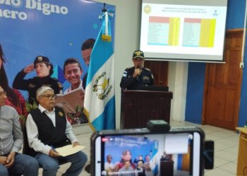 Presentan avances de proyectos para llevar desarrollo a las comunidades de Zacapa