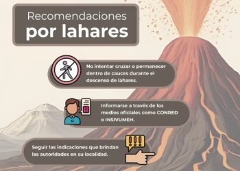 Lluvias generan descenso de lahar en la Barranca Ceniza, afluente del río Achiguate en volcán de Fuego