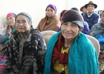 Suman nuevos beneficiarios al Programa del Adulto Mayor en Totonicapán
