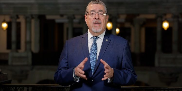 Presidente Bernardo Arévalo designa magistradas titular y suplente para la Corte de Constitucionalidad