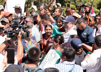 Presidente resalta avances en rehabilitación vías para conectar a comunidad y propiciar oportunidades económicas en la Zona Reina de Quiché