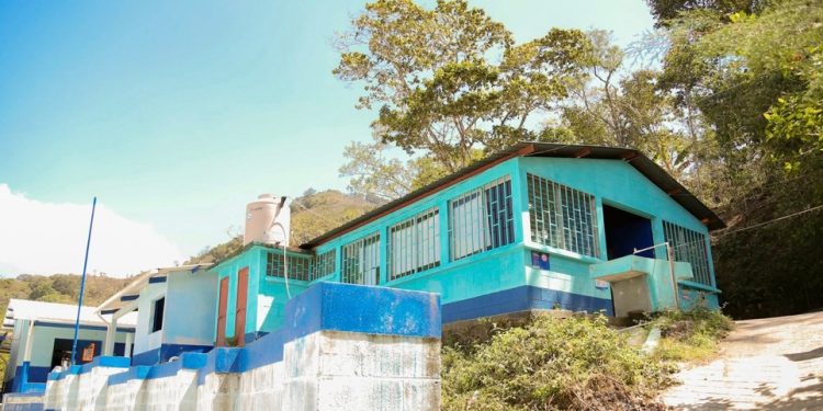 Verifican avances del programa Rutas para el Desarrollo en San Juan Ermita, Chiquimula