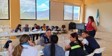 SVET fortalece acciones de prevención y atención integral a las mujeres en Zacapa