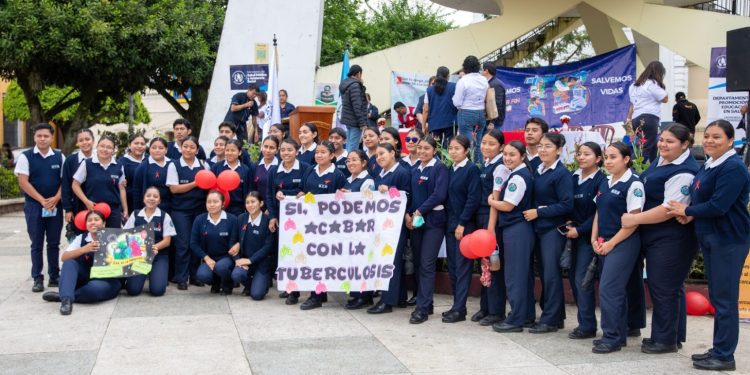 Alta Verapaz promueve la prevención en el marco del Día Mundial de la Tuberculosis