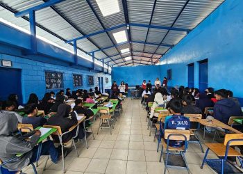 MCD promueve el uso de idiomas nacionales en los servicios públicos. / Foto: MCD.