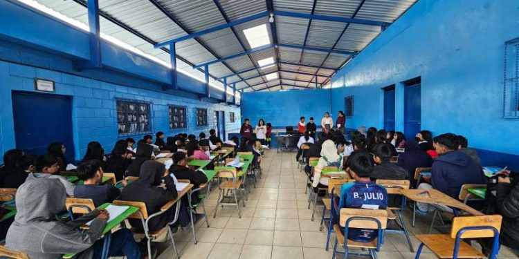 MCD promueve el uso de idiomas nacionales en los servicios públicos. / Foto: MCD.