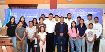 Inauguran curso de marimba para niños y jóvenes en Baja Verapaz