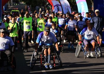 Guatemala corre por la inclusión en la cuarta Carrera Paralímpica WeThe15