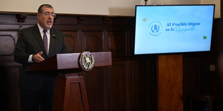 El presidente Bernardo Arévalo se refiere a la elección de fiscal general e importancia de la nueva CC.