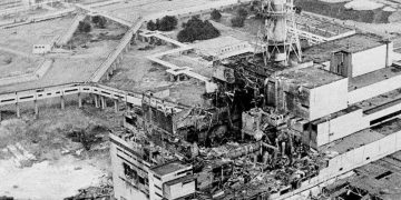 Imagen de la destrucción que causó el reactor nuclear de Chernóbil que explotó hace 40 años.