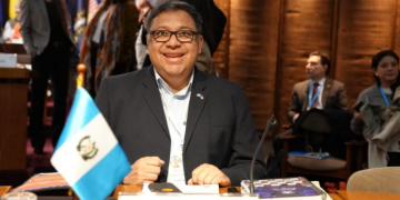 Secretario de Segeplan destaca importancia de la innovación en la gestión pública en Cepal