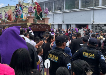 Cuida tus pertenencias en las aglomeraciones. / Foto: PNC.