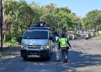 DGT promueve la denuncia ciudadana para mejorar la seguridad del transporte extraurbano./Foto: DGT.