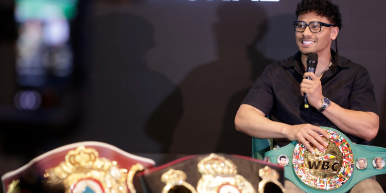 A siete años del debut, Lester Martínez se afianza como referente del boxeo guatemalteco