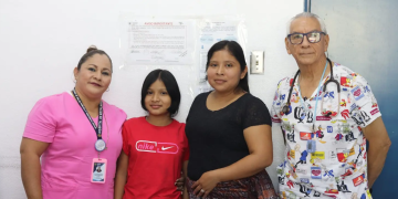 Hospital de Retalhuleu actúo con rapidez y compromiso atendiendo a menor de edad que se encontraba en estado delicado. (Foto: MSPAS)